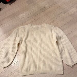 Cashmere white cream sweater